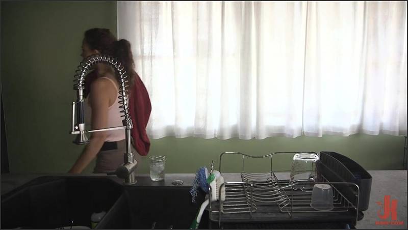 Fetisch anal gefickt während sie mit Sextoy spielt